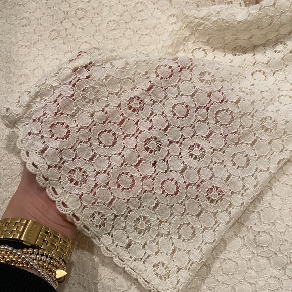 Banana Republic Cream Lace Blouse with Bell Sleeves - Picture 3 of 4